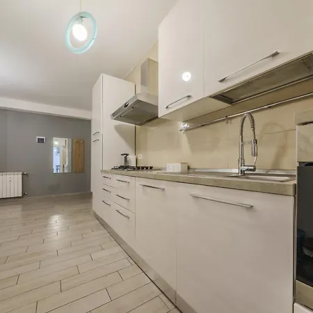Michele Flat - Parcheggio - 10 Min Da Milano Centro Apartment Exterior photo